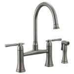 BRIZO TULHAM 62558LF BRIDGE FAUCET WITH SPRAY - 2L 