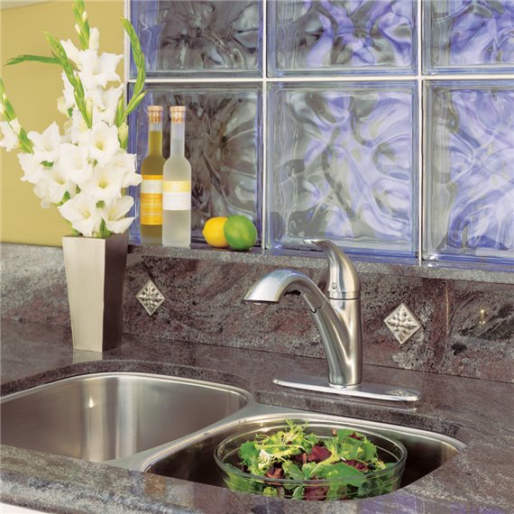 Parisa 1-Handle Pull-Out Kitchen Faucet 